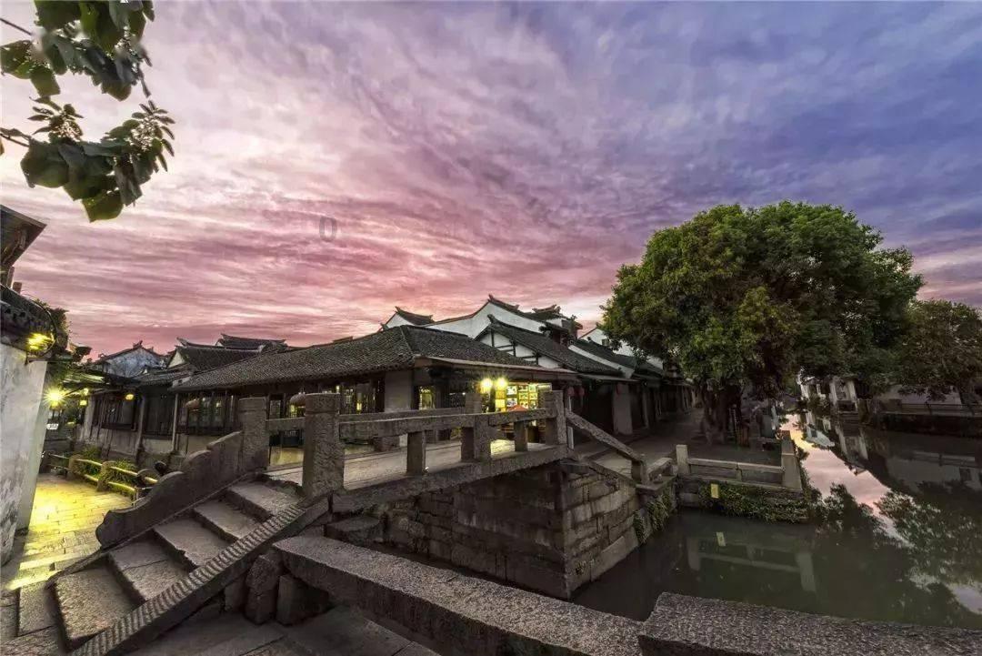 南京市文明家庭故事分享会暨雨花台区文明家庭表彰大会举行